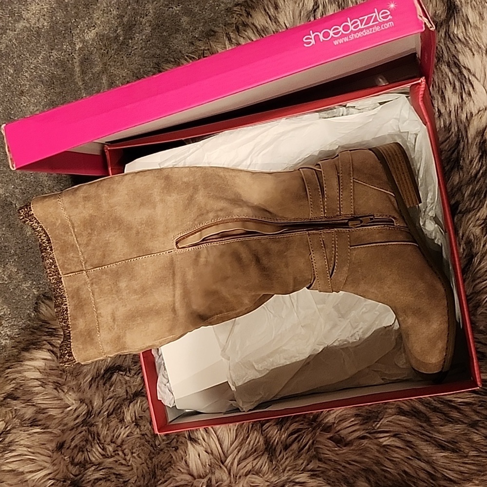 Boots - Picture 2 of 2